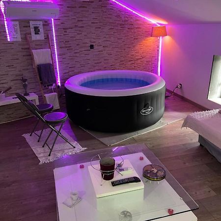 Love'Room Trebes Ngoại thất bức ảnh