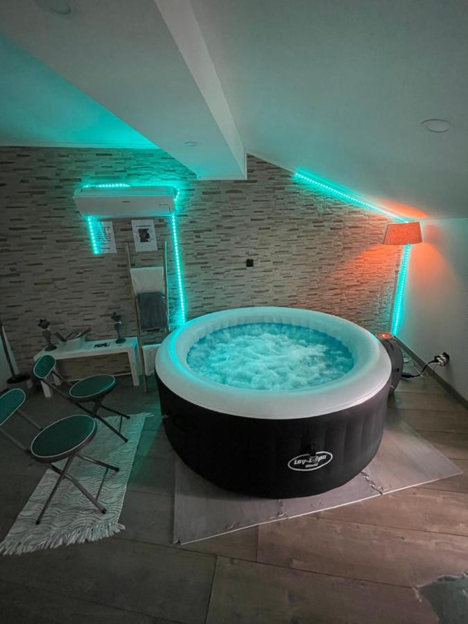 Love'Room Trebes Ngoại thất bức ảnh